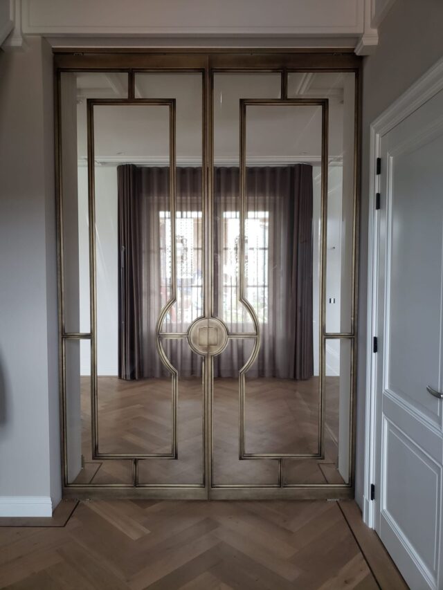 Drzwi loftowe podwójne złote ozdobne